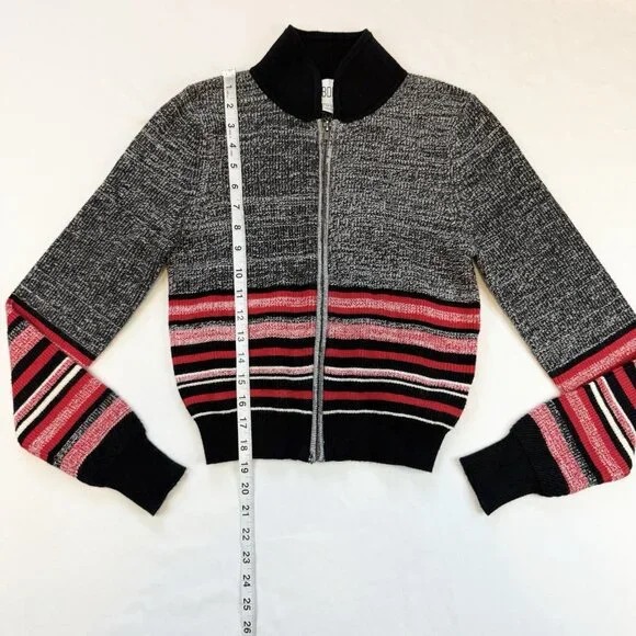 BDG Urban Outfitters Women Size M Quinn Zip Up Sweater Black & Red NWT$69 - Picture 3 of 13